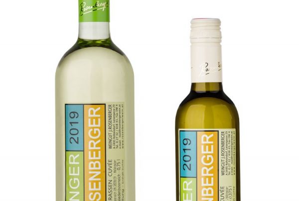 Junger Rosenberger Kleinflasche